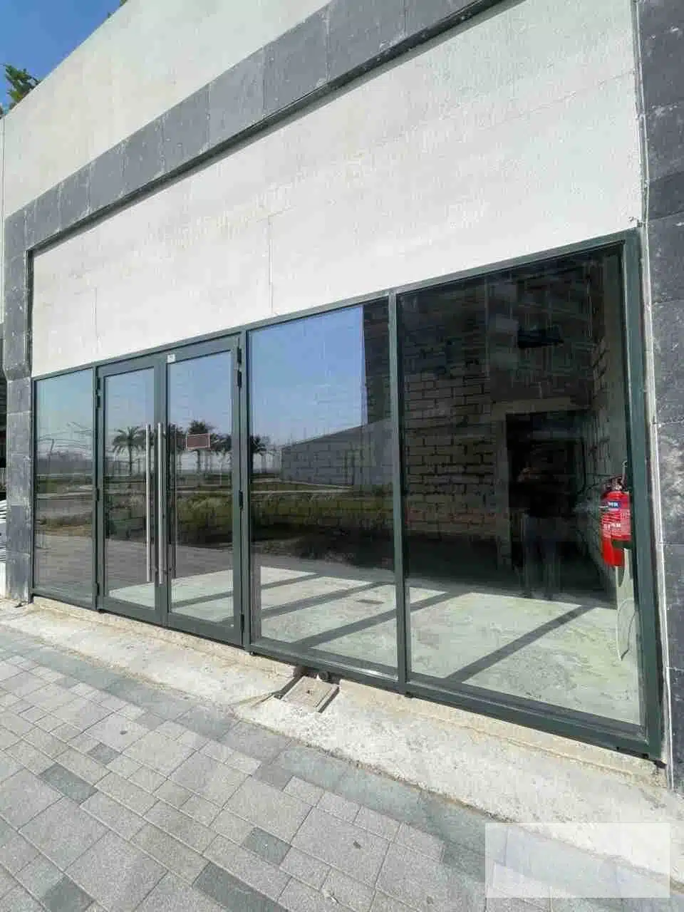 Exclusive retail shop for rent in Azizi Riviera, Meydan One – prime community location with high footfall and flexible payment options